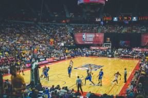 世界锦标赛男子排球决赛 波兰3比2击败意大利 成为新科世界冠军